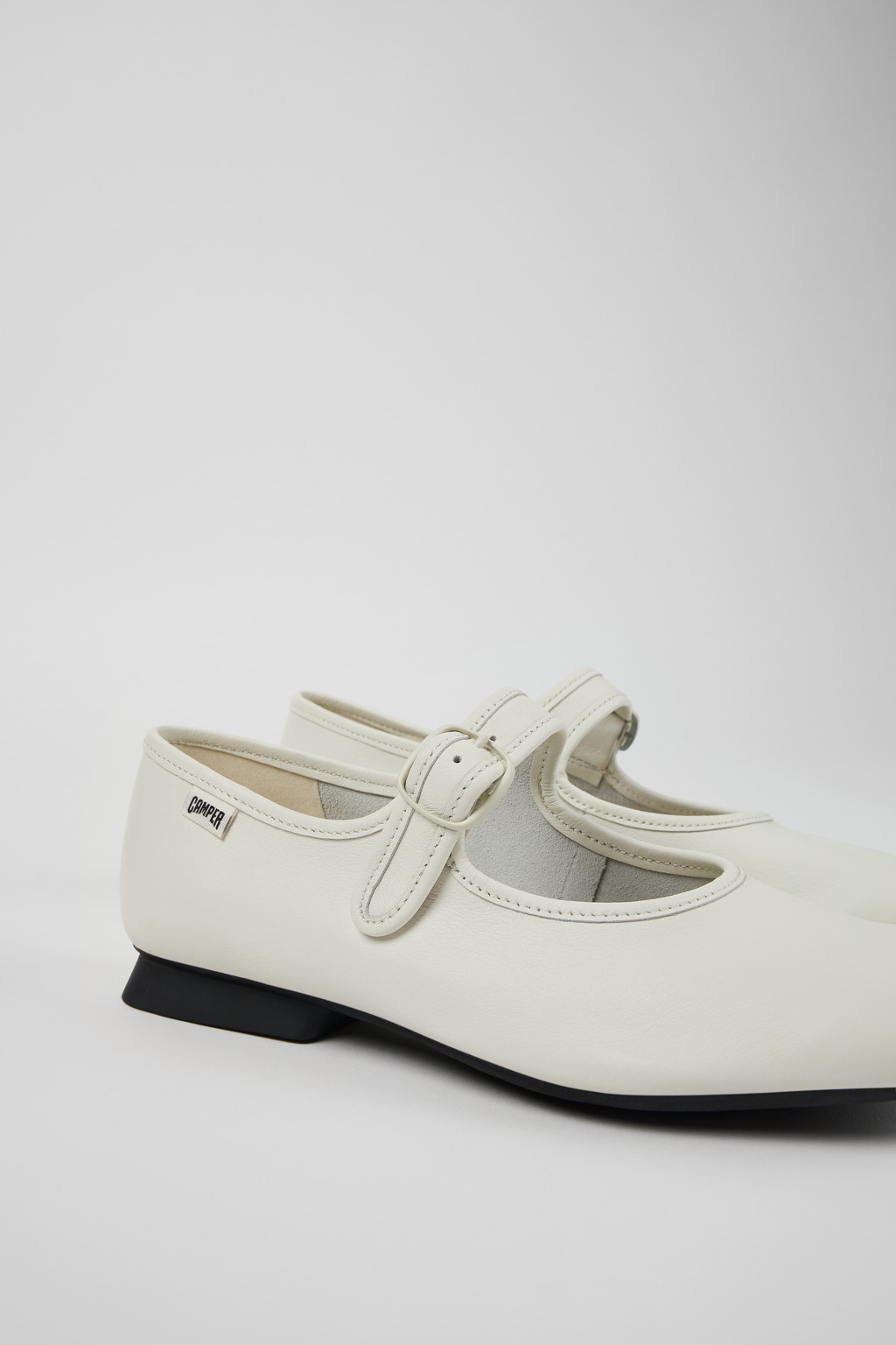 Casi Myra White Leather Ballerinas for Women. - Image 6
