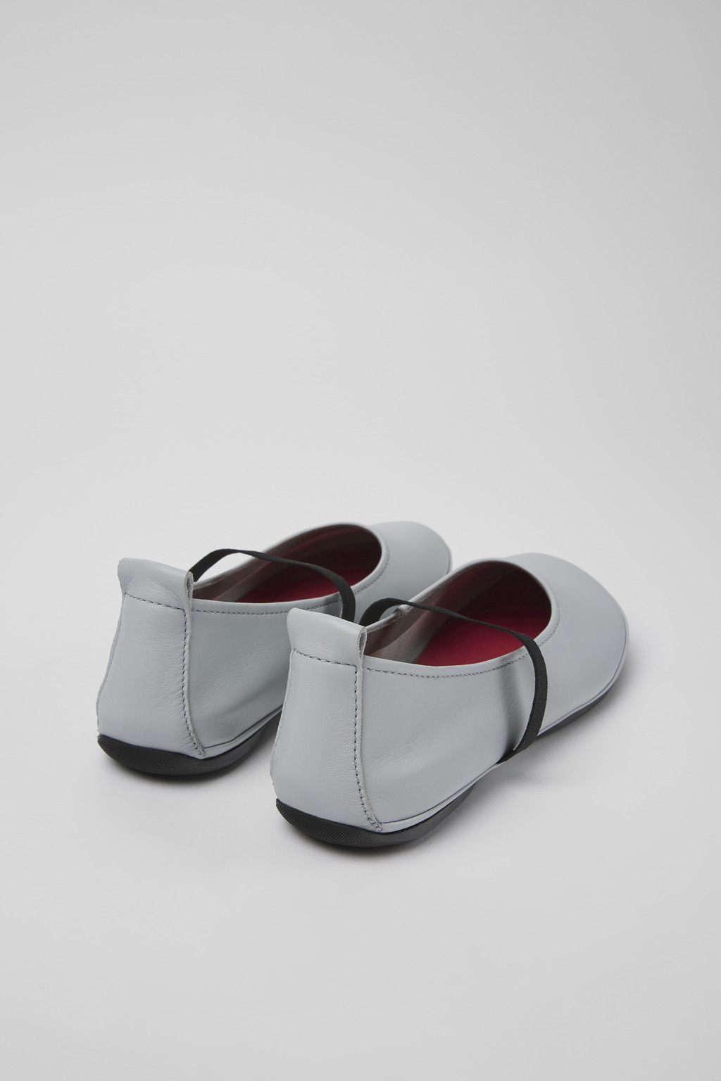 Right Gray Leather Mary Jane for Women - Image 3