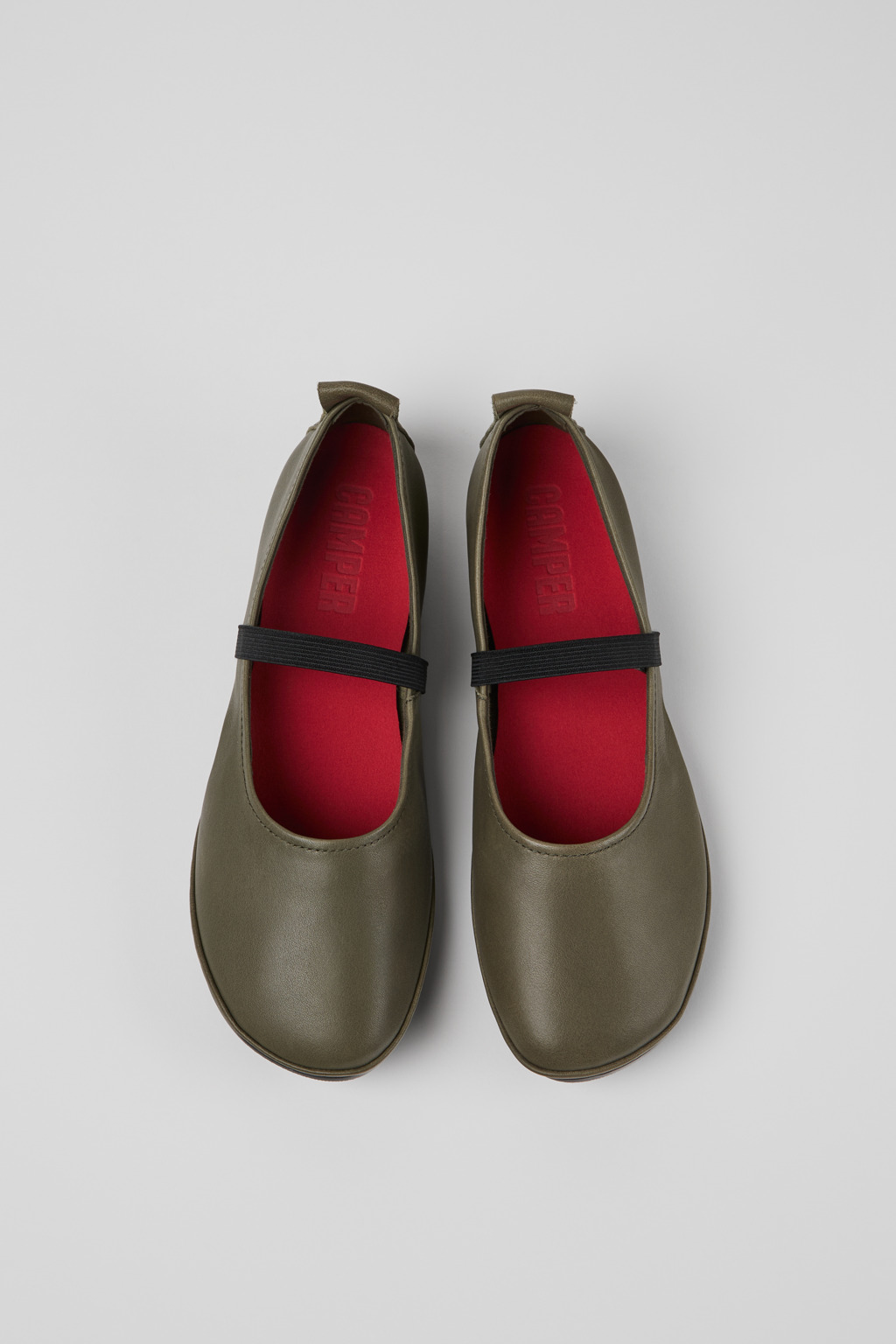 Right Green Leather Women's Shoes. - Image 4