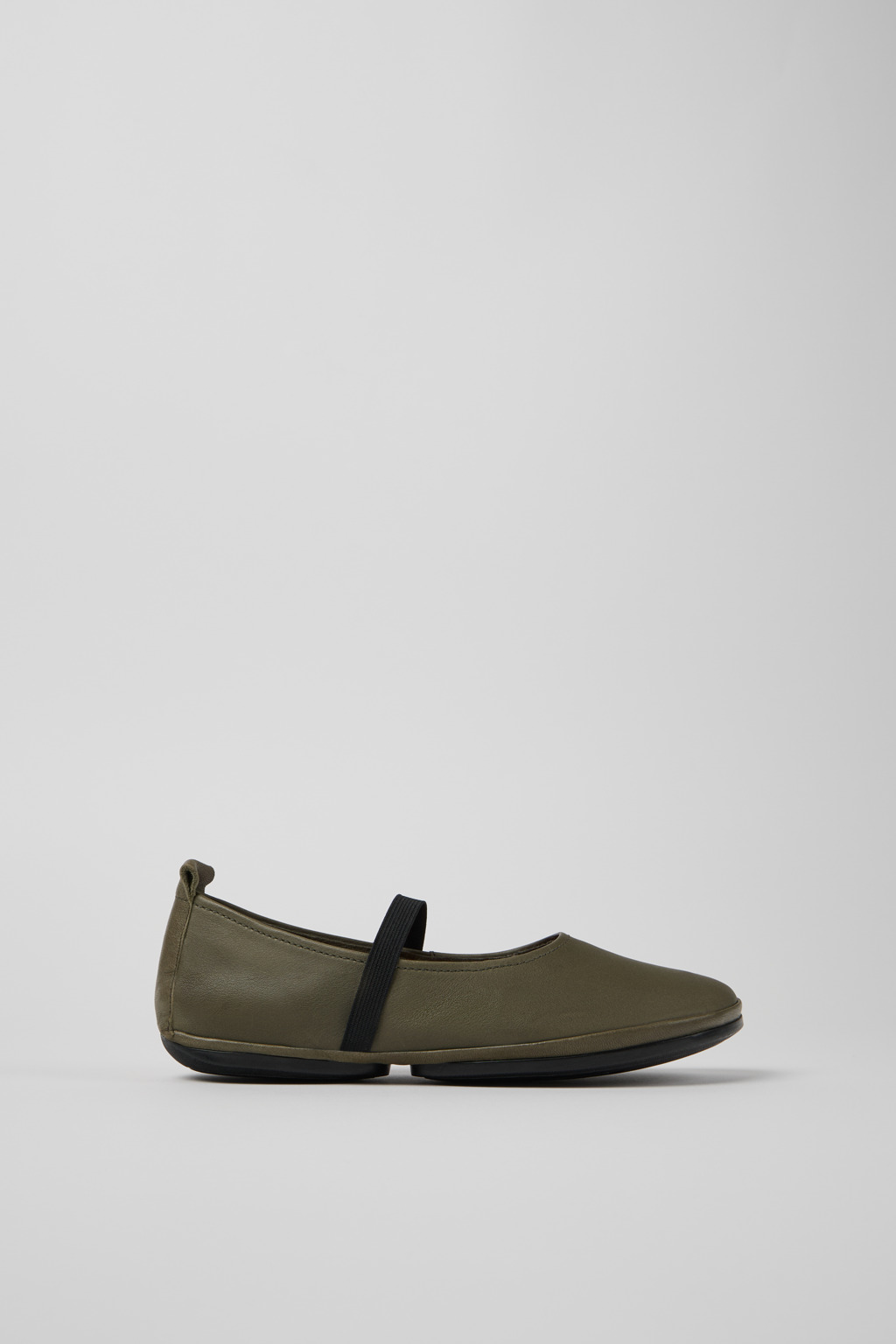 Right Green Leather Women's Shoes. - Image 2