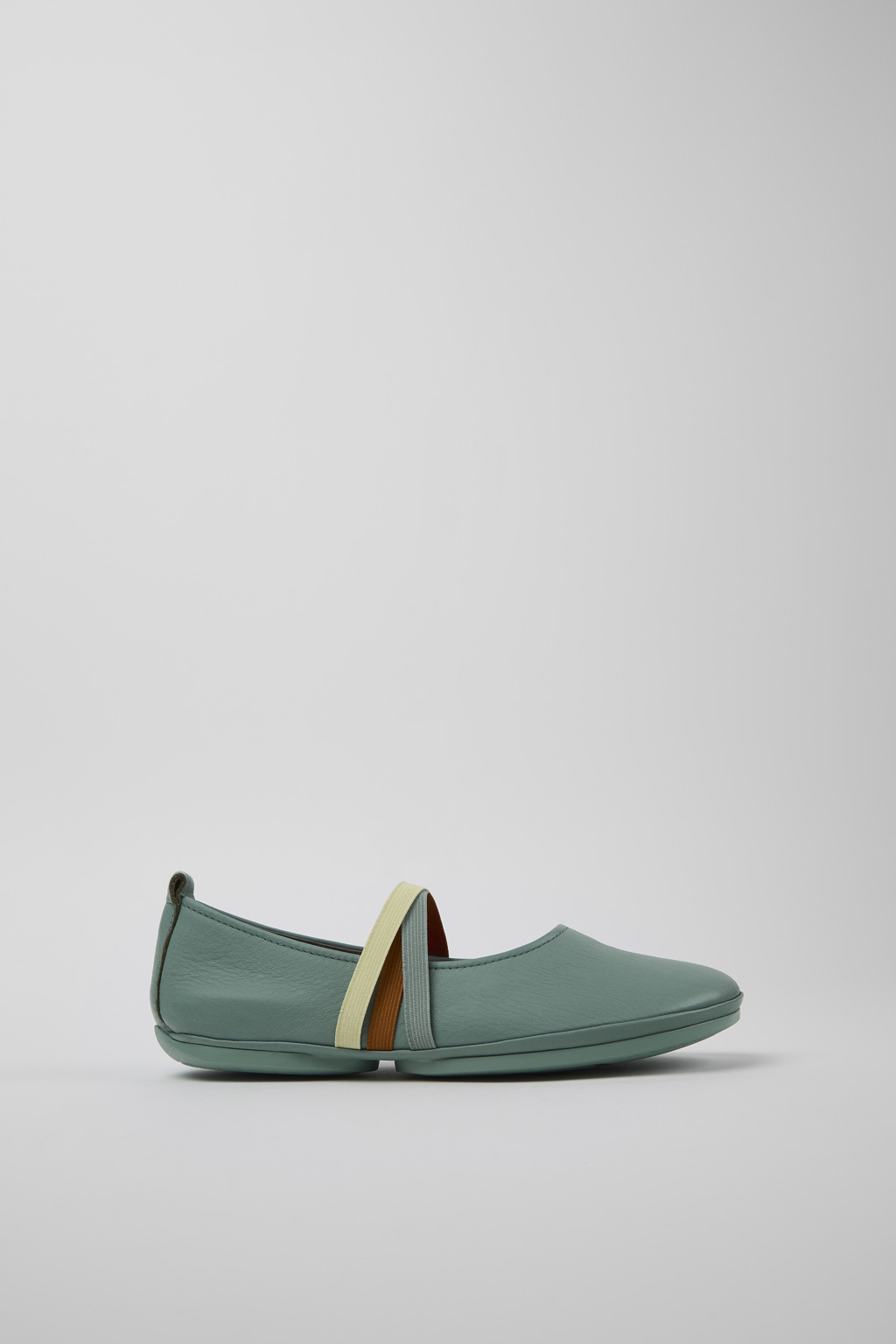 Twins Green Leather Moccasin Ballerina for Women. - Image 2