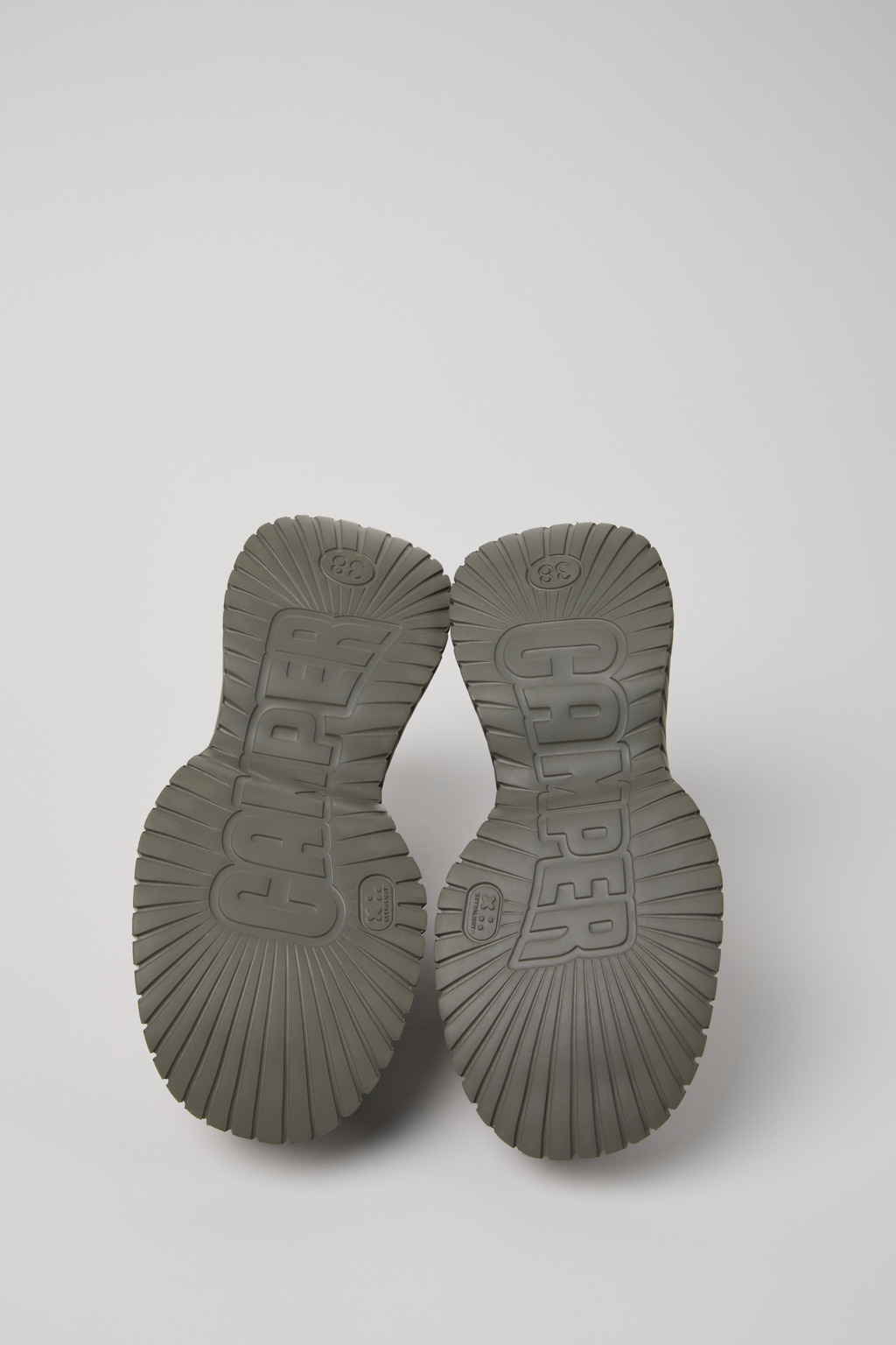 Pix BCN Gray Leather Shoes for Women. - Image 5