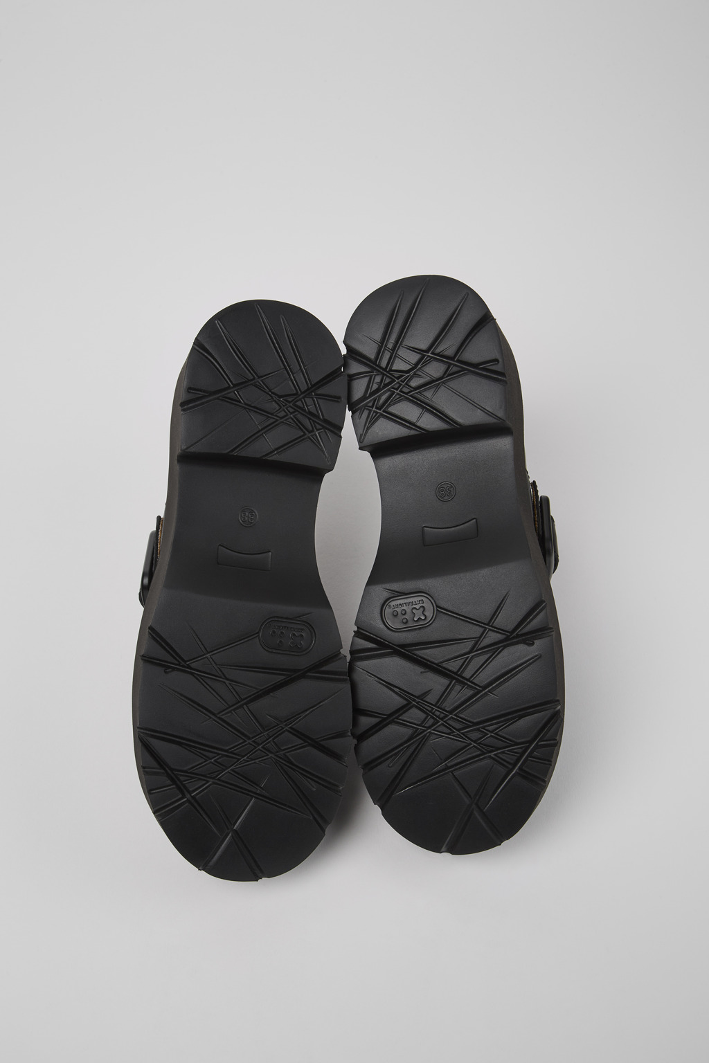 Milah Black Leather Shoes for Women - Image 5