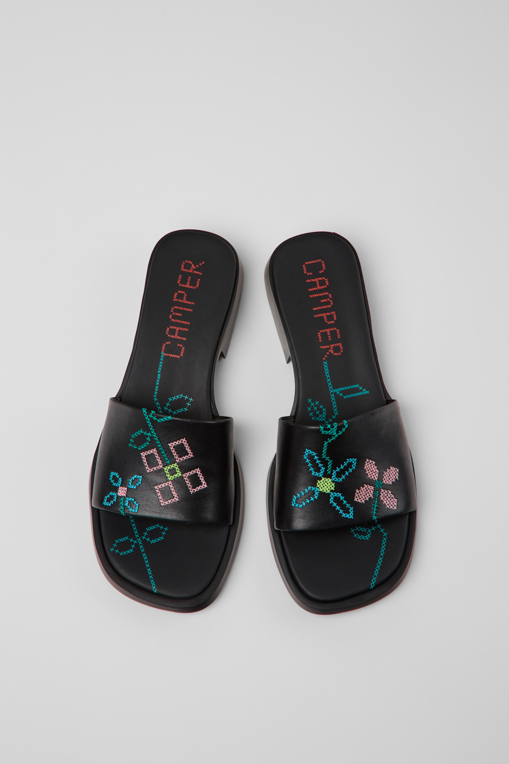 Twins Black Leather Women's Sandal. - Image 4