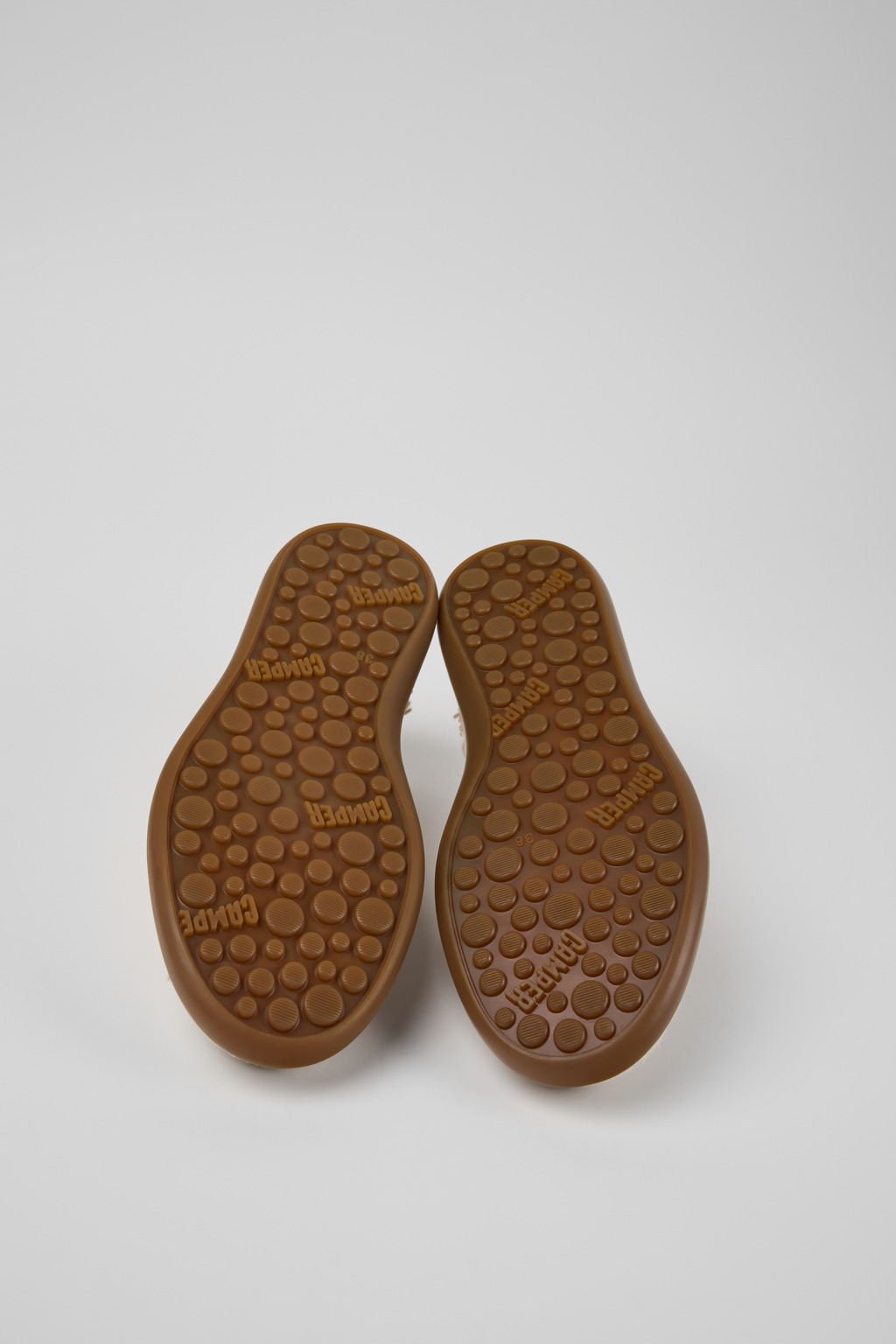 Pelotas Soller Beige Organic Cotton Sneakers for Women. - Image 5