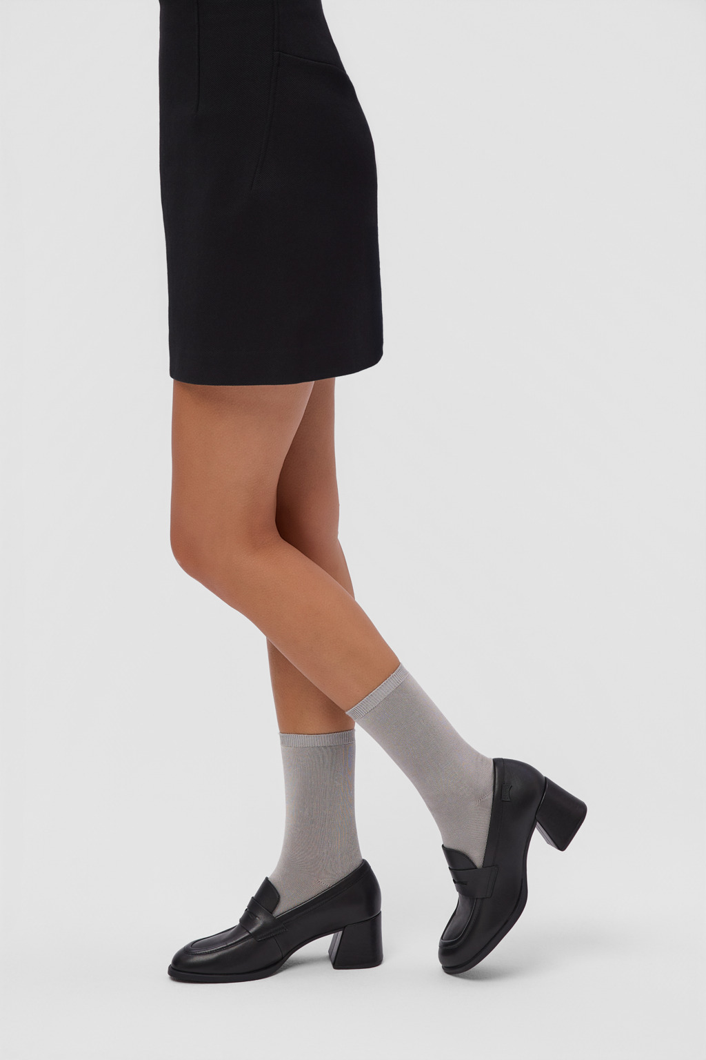 Kora Black Leather Moccasins for Women. - Image 6