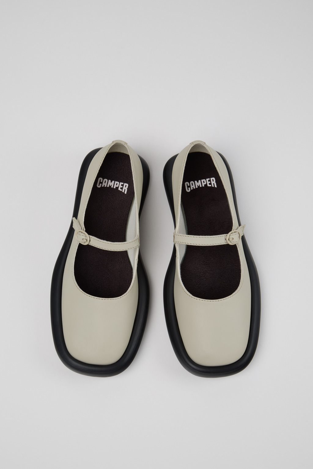 Onda Gray Leather Ballerinas for Women. - Image 4