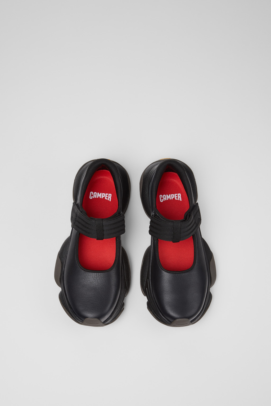 Karst 2 Black Leather Sneakers for Women. - Image 4