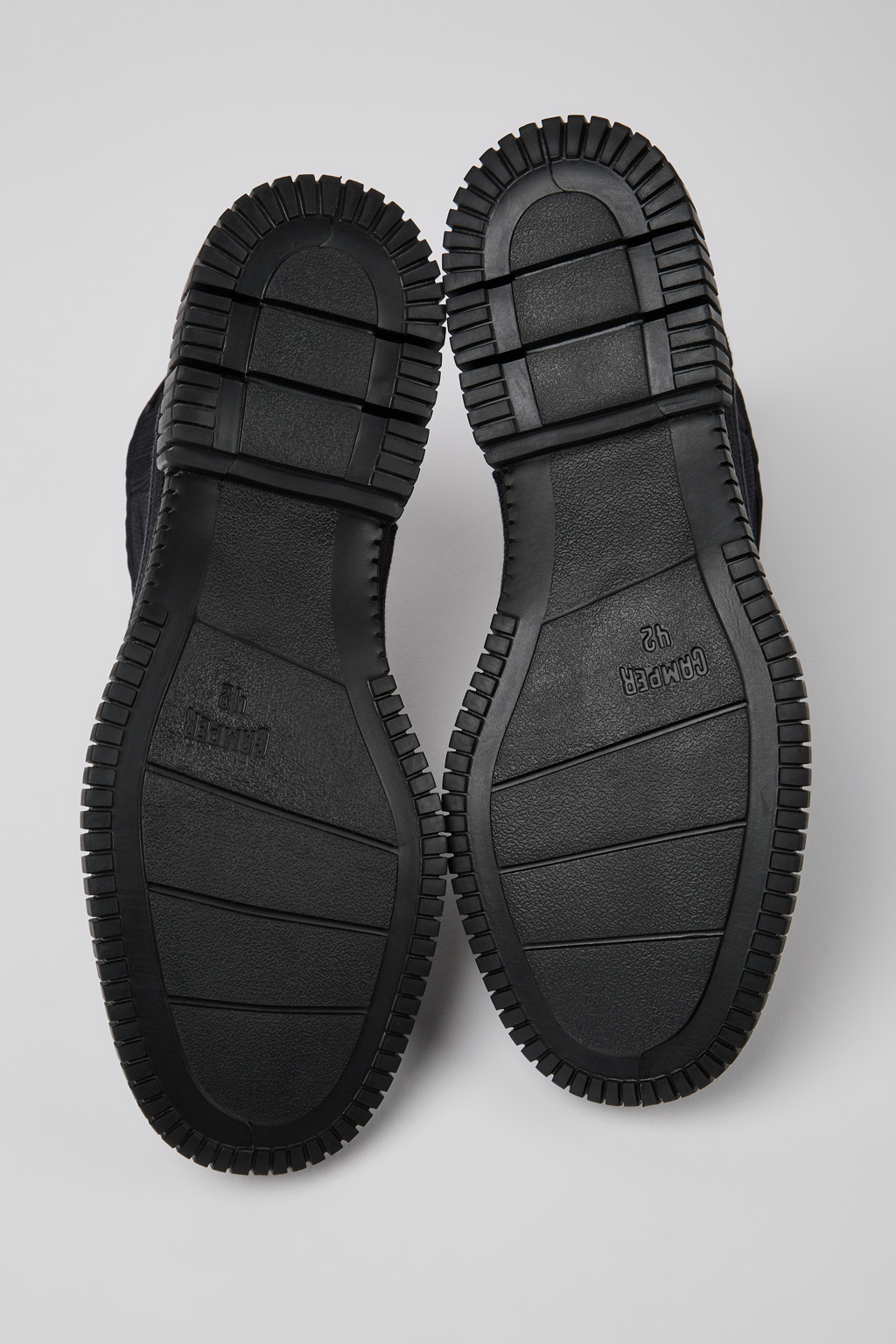 Pix TENCEL® Black TENCEL™ Lyocell boots for men - Image 5