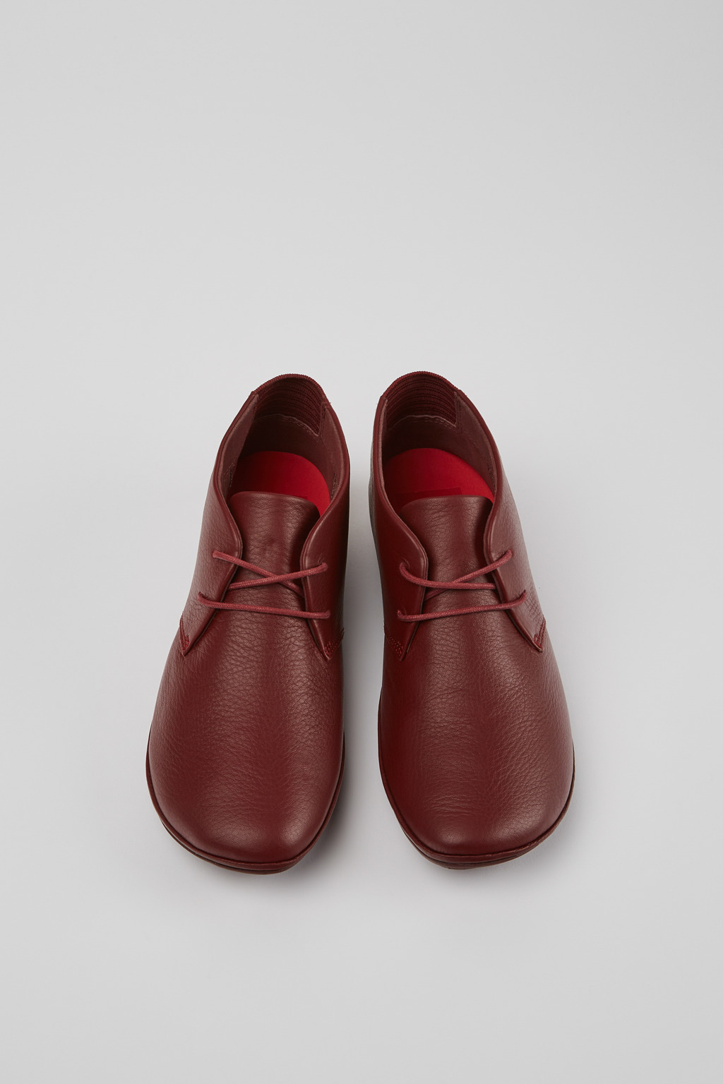 Right Burgundy leather shoes for women - Image 4
