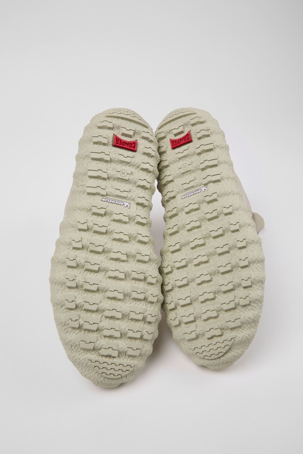 Ground PrimaLoft® MICHELIN Light gray textile and leather ankle boots for women - Image 5