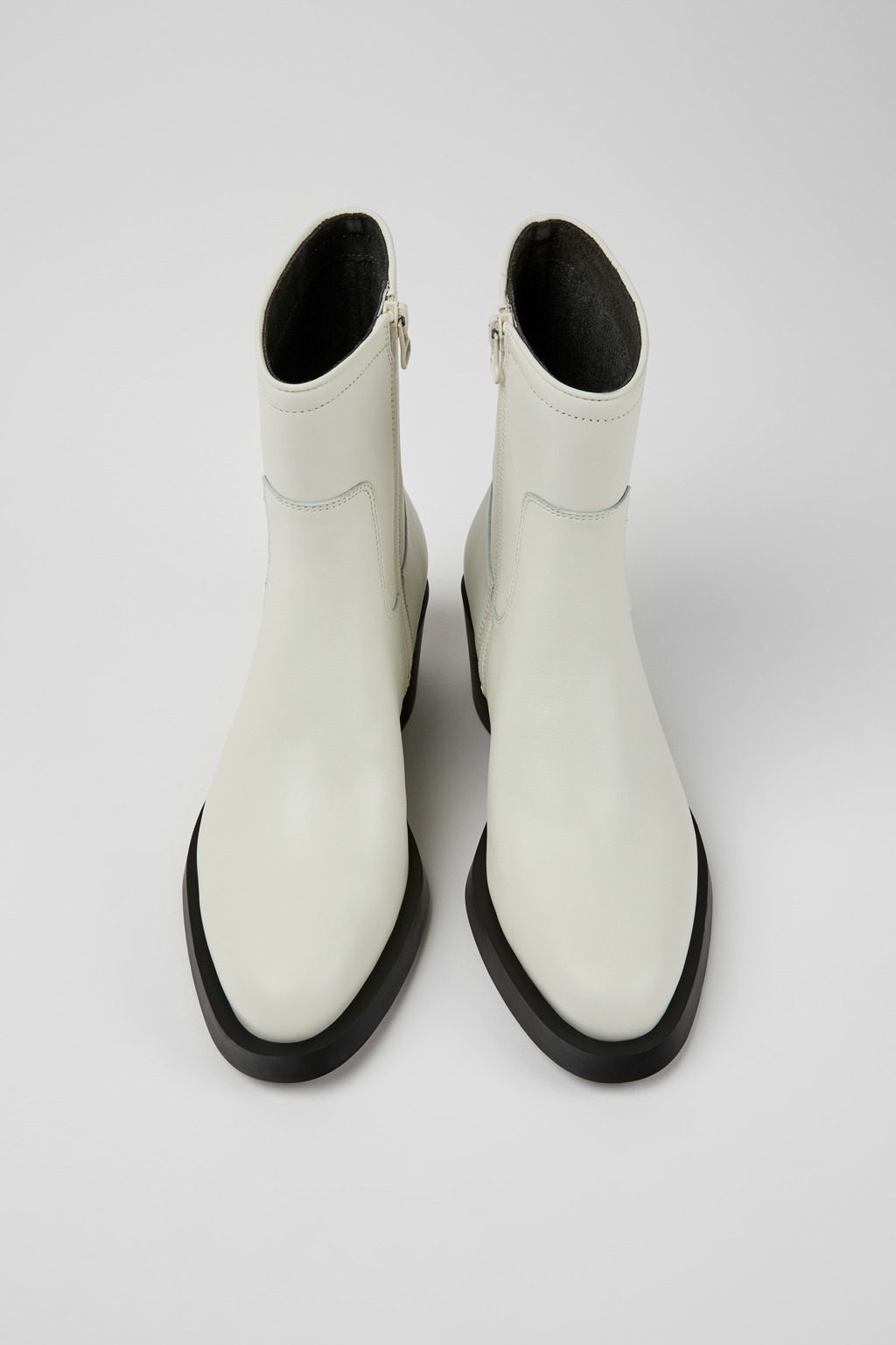 Bonnie White leather ankle boots for women - Image 4