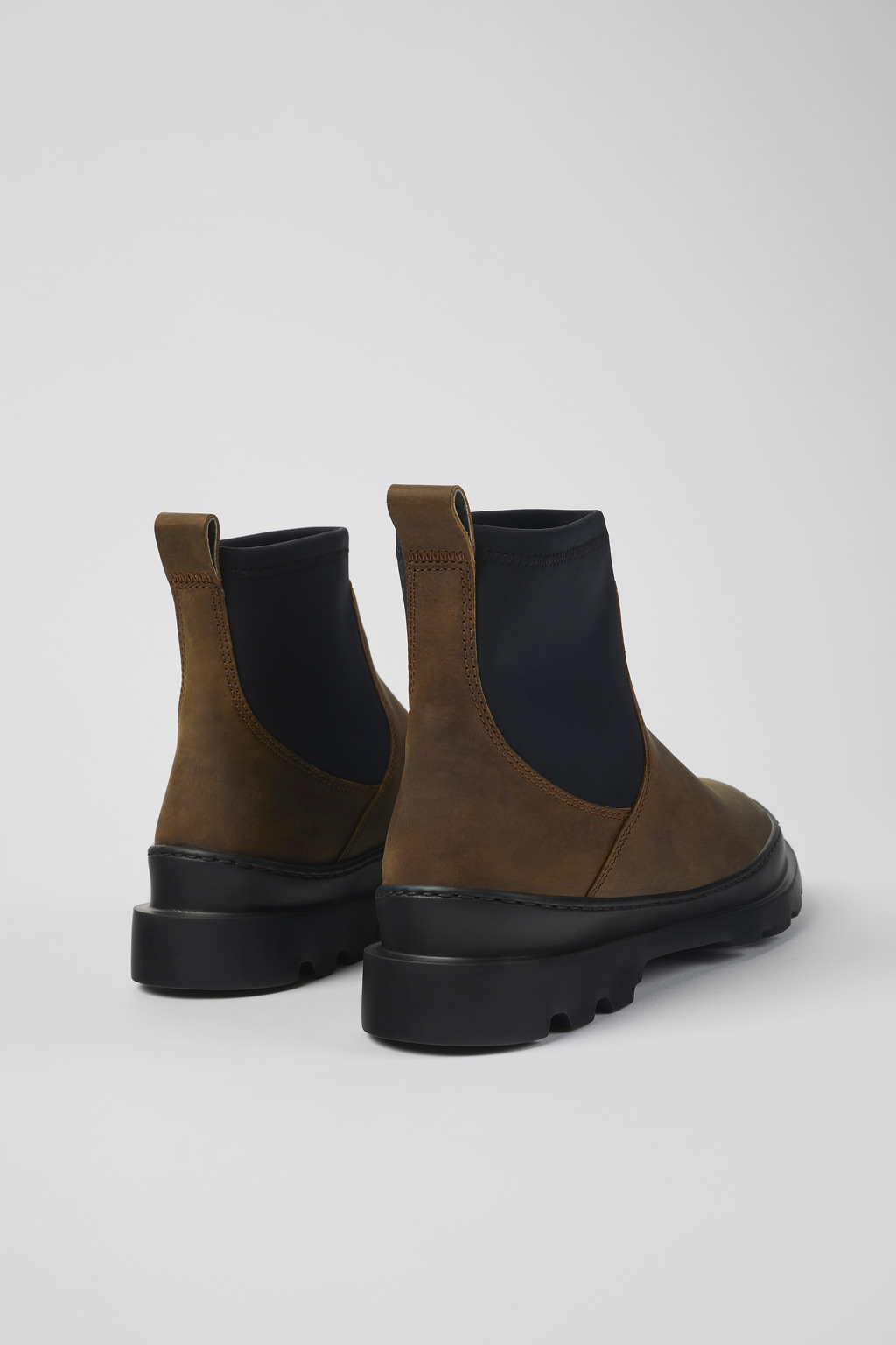 Brutus Brown nubuck ankle boots for women - Image 3