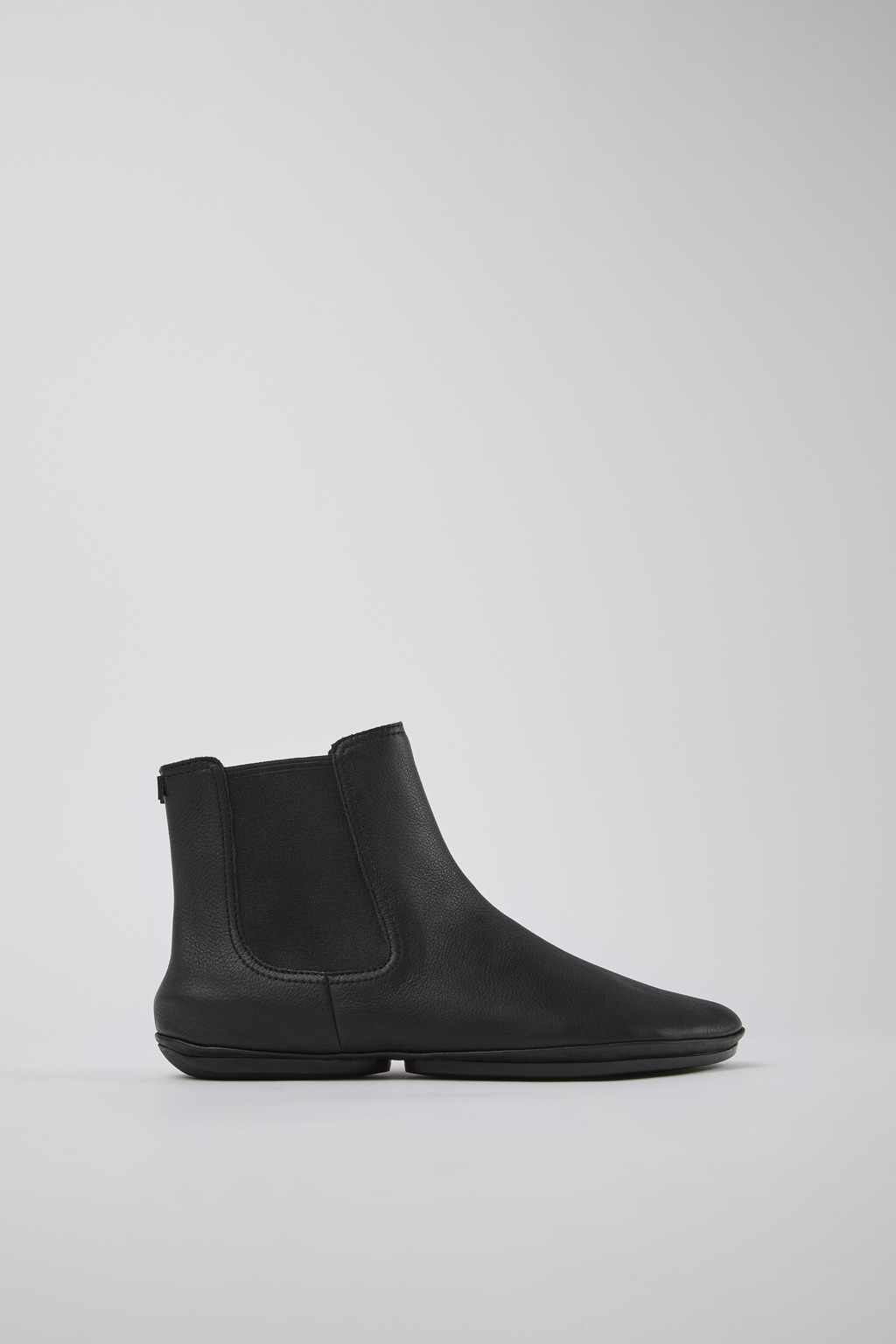 Right Black leather boots for women - Image 2