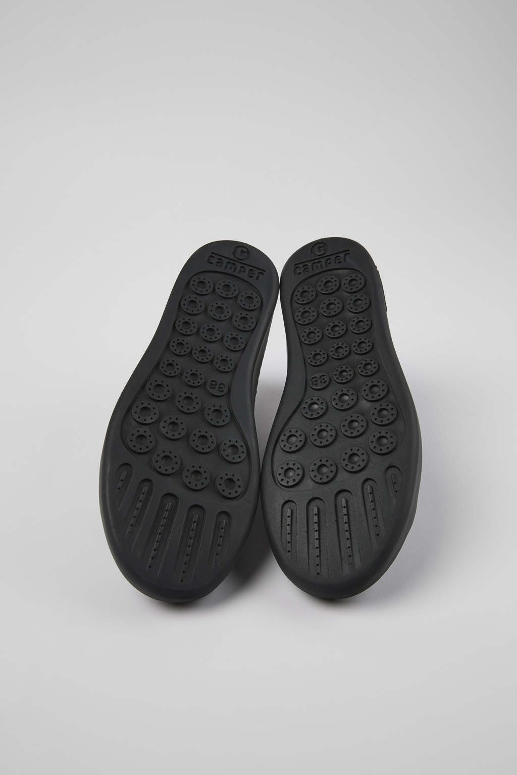 Peu Touring Black one-piece knit sneakers for women - Image 5