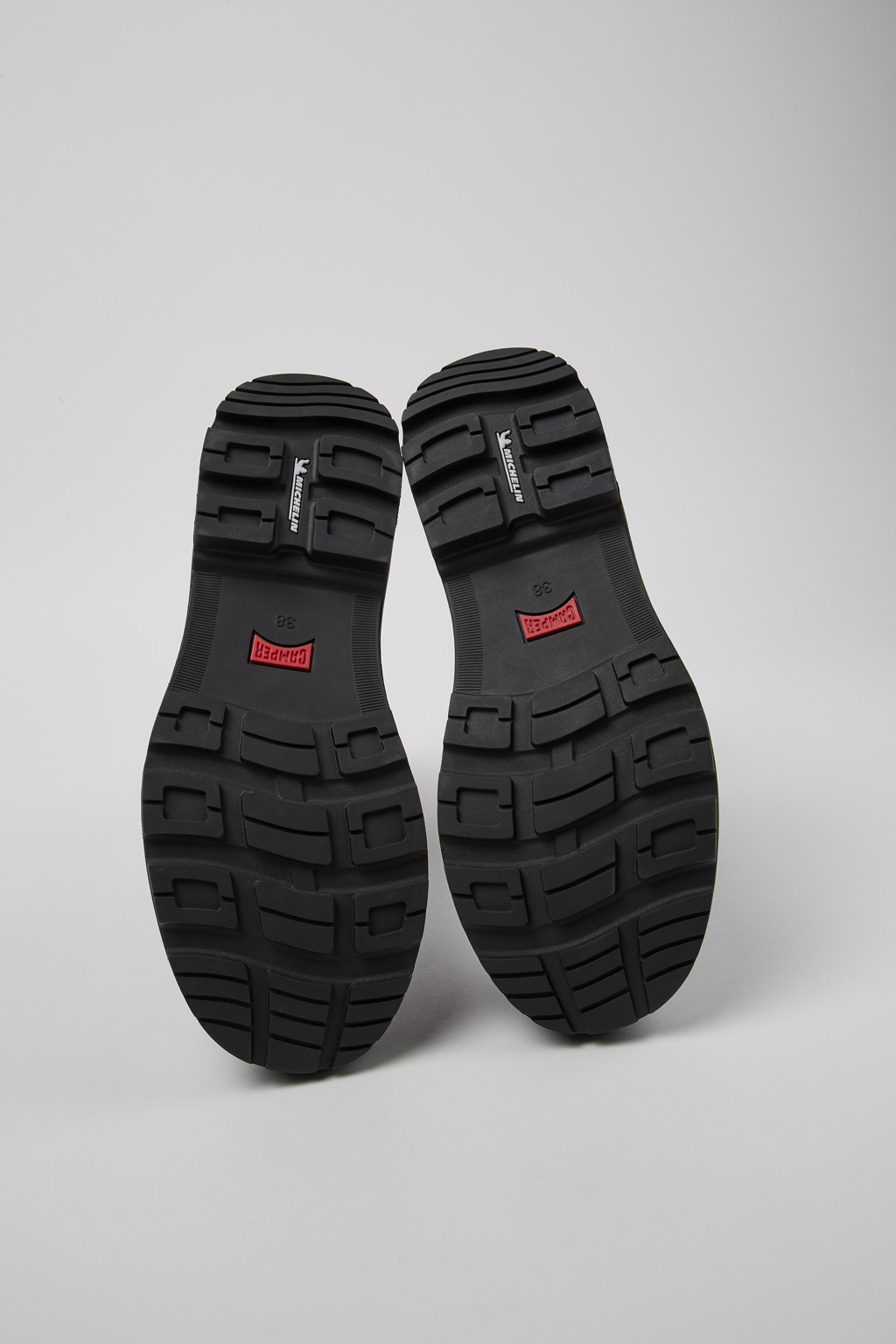 Brutus Trek MICHELIN Black nubuck boots for women - Image 5