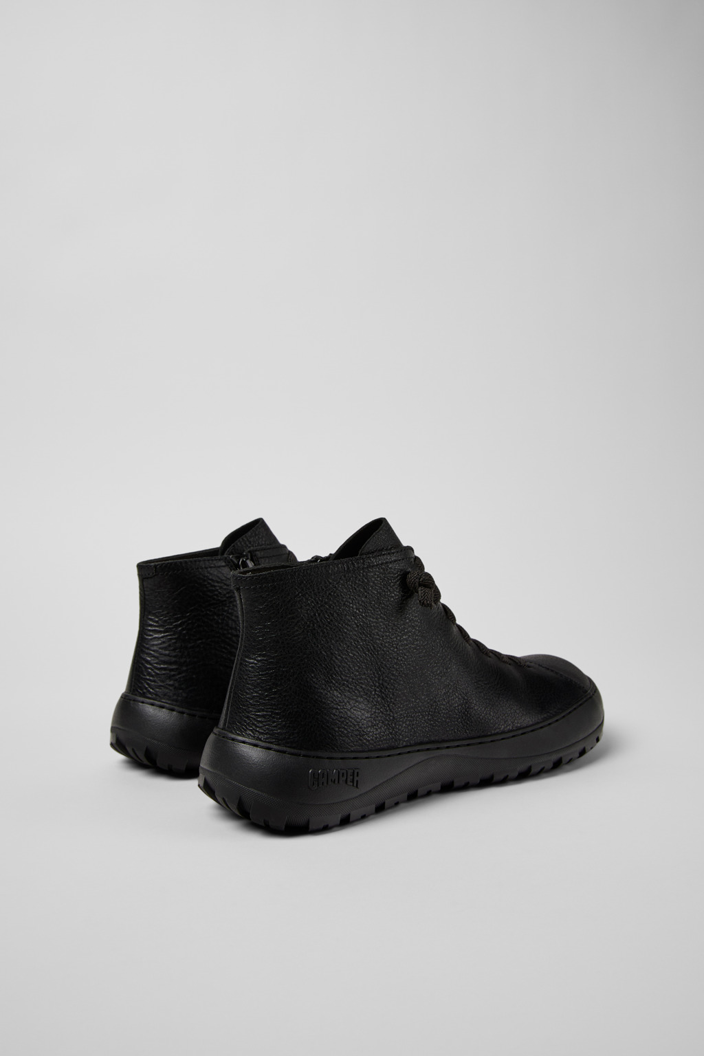 Peu Serra 360º Durable Black Leather Ankle Boots for Women. - Image 3