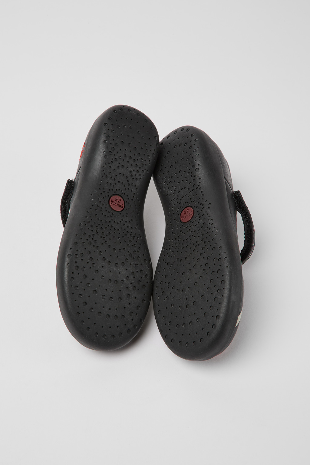 Twins - Image 5