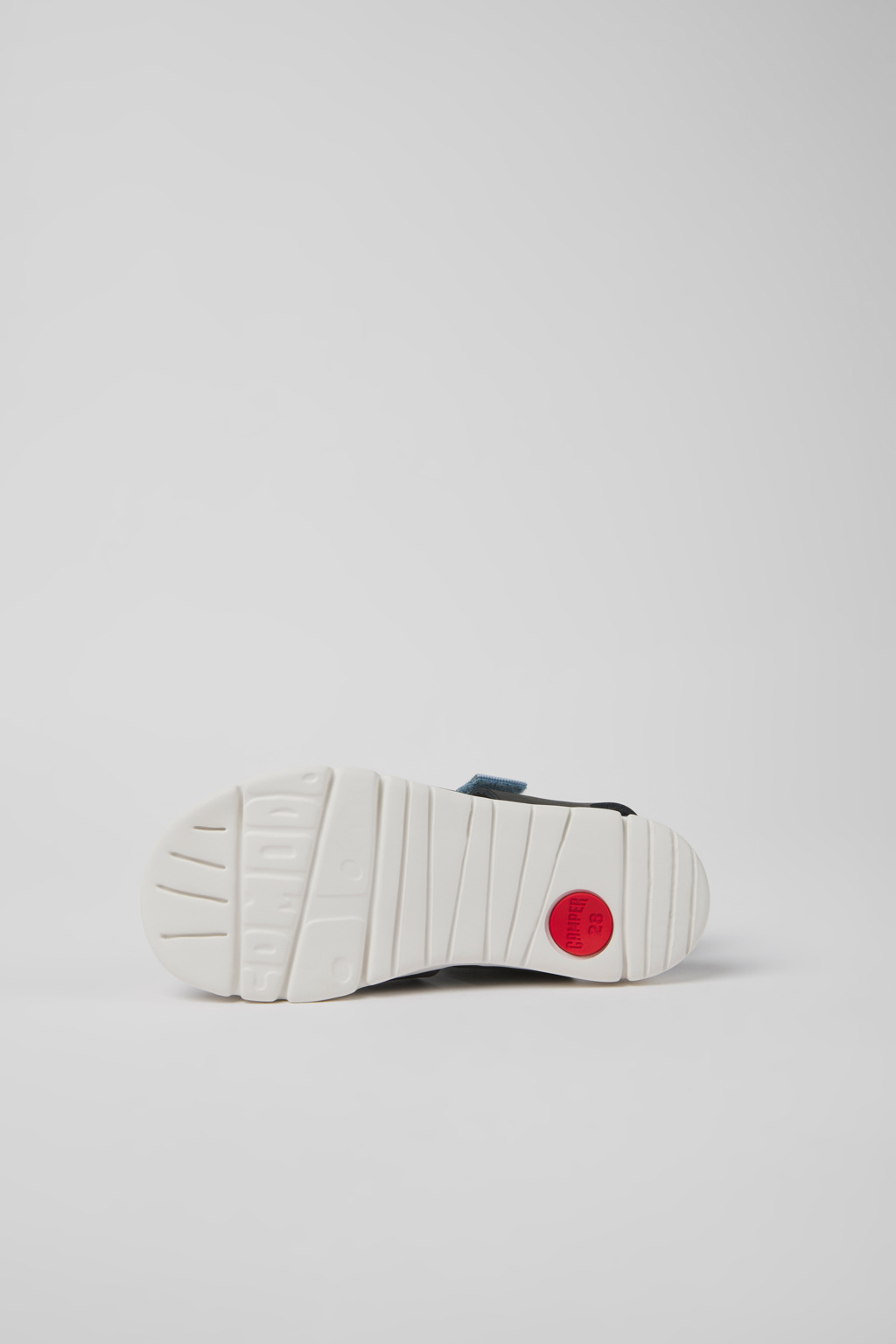 Oruga Black leather sandals for kids - Image 5