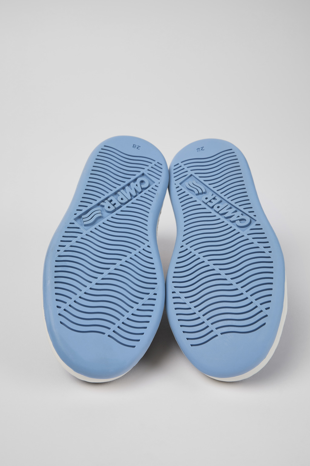 Runner Blue Leather Sneaker - Image 5