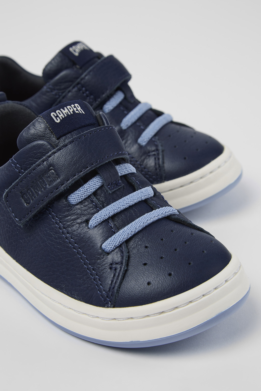 Runner Blue Leather Sneaker