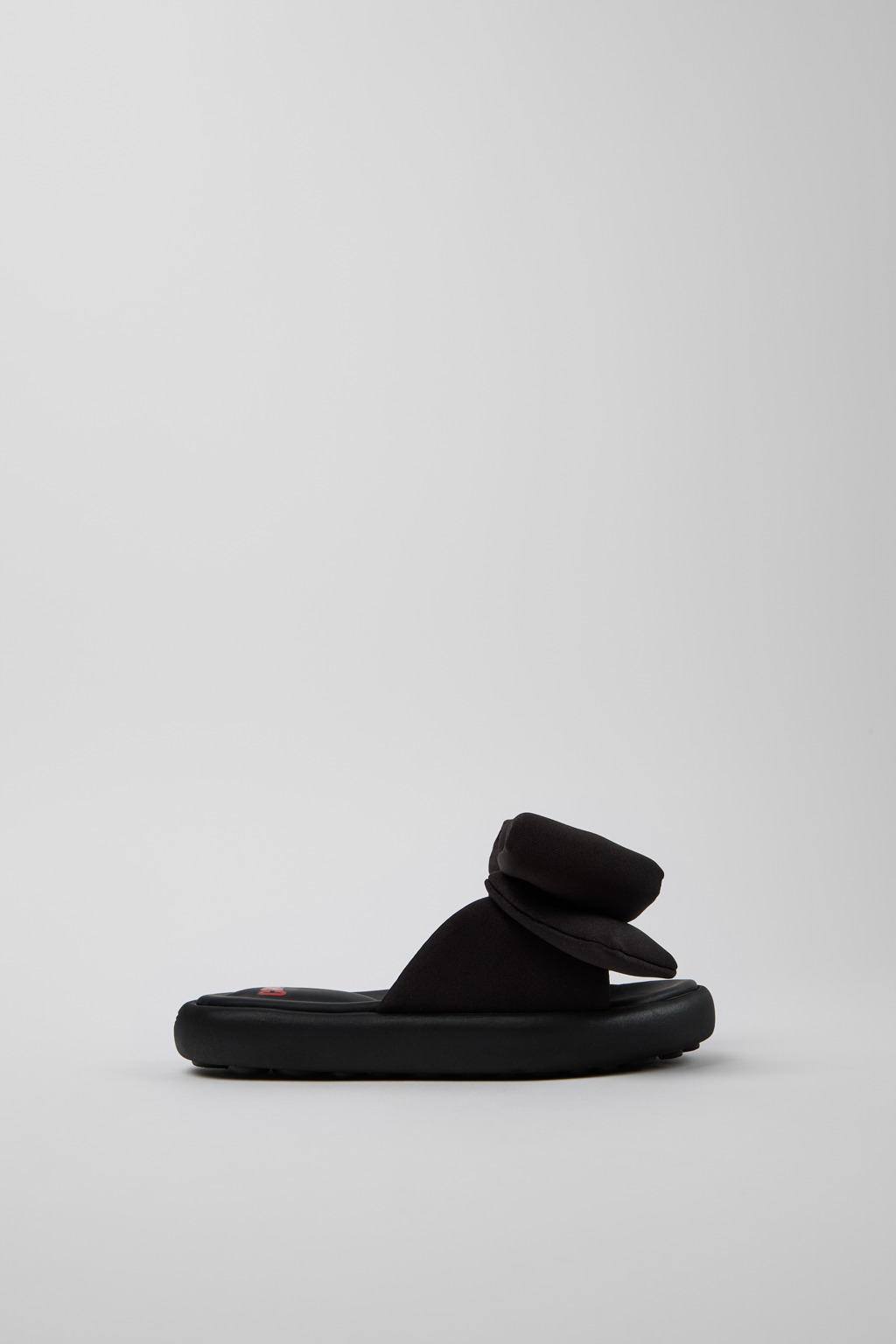 Pelotas Flota Black Recycled PET Sandals for Kids. - Image 2