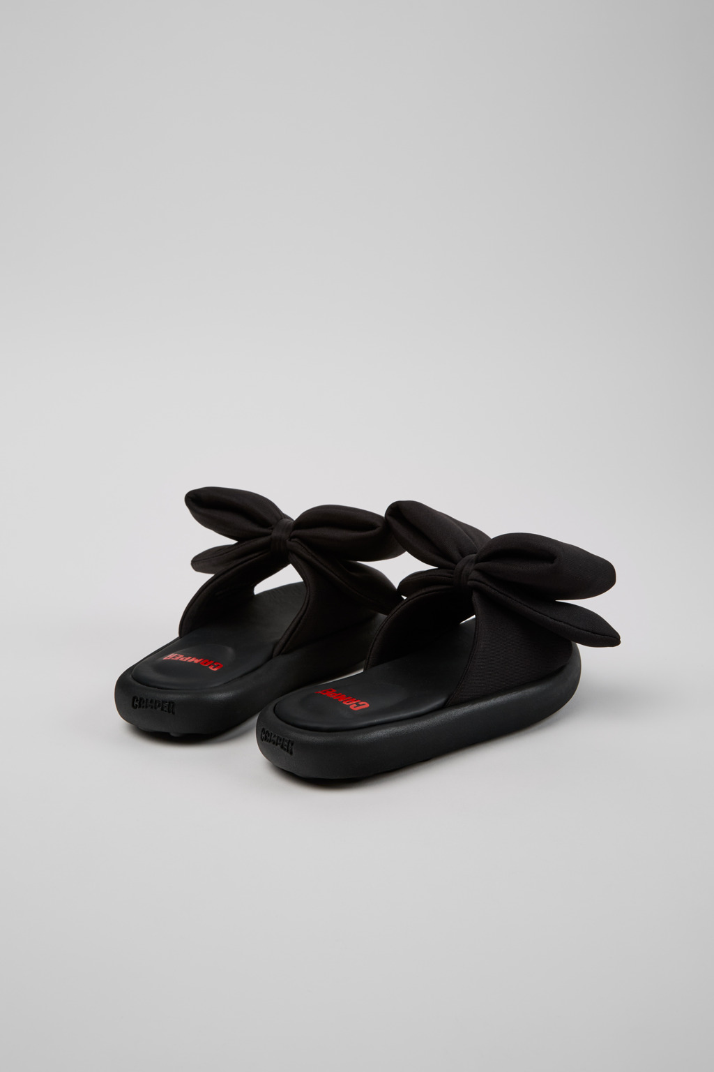 Pelotas Flota Black Recycled PET Sandals for Kids. - Image 3