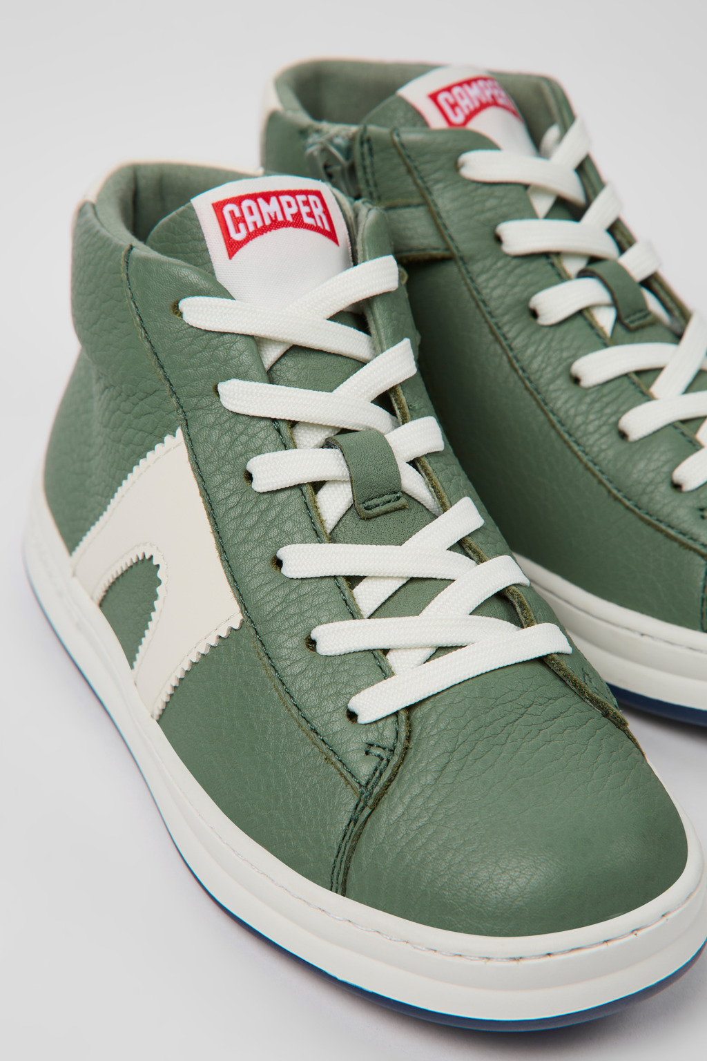 Runner Green and white leather ankle boots for kids
